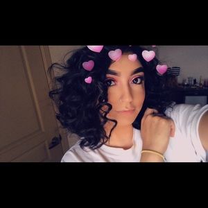 Meet your Posher, Steph